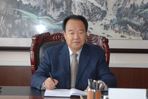 王以廷：绿色能源的领军者