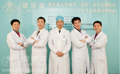 《对话》关注学生治疗脱发，碧莲盛公益行动解决植发价格难题