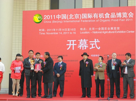 QQ截图20120210162346.jpg