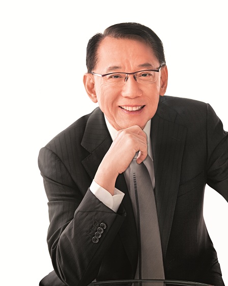 杨受成入选福布斯香港50富豪 英皇集团多元化发展闪耀帝都